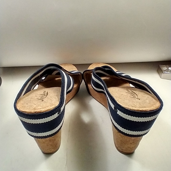 Lucky Brand Miller 2 Platform Wedge Sandals Women's sz 9.5M. - Picture 4 of 10